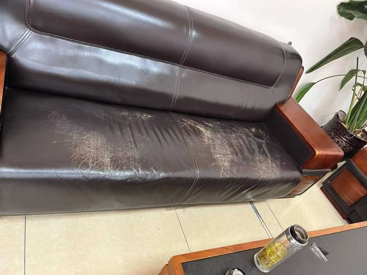 Leather Sofa Aging Renovation — before restoration